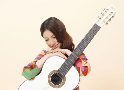 01_ShimataniHItomi_610350 01_ShimataniHItomi_610350